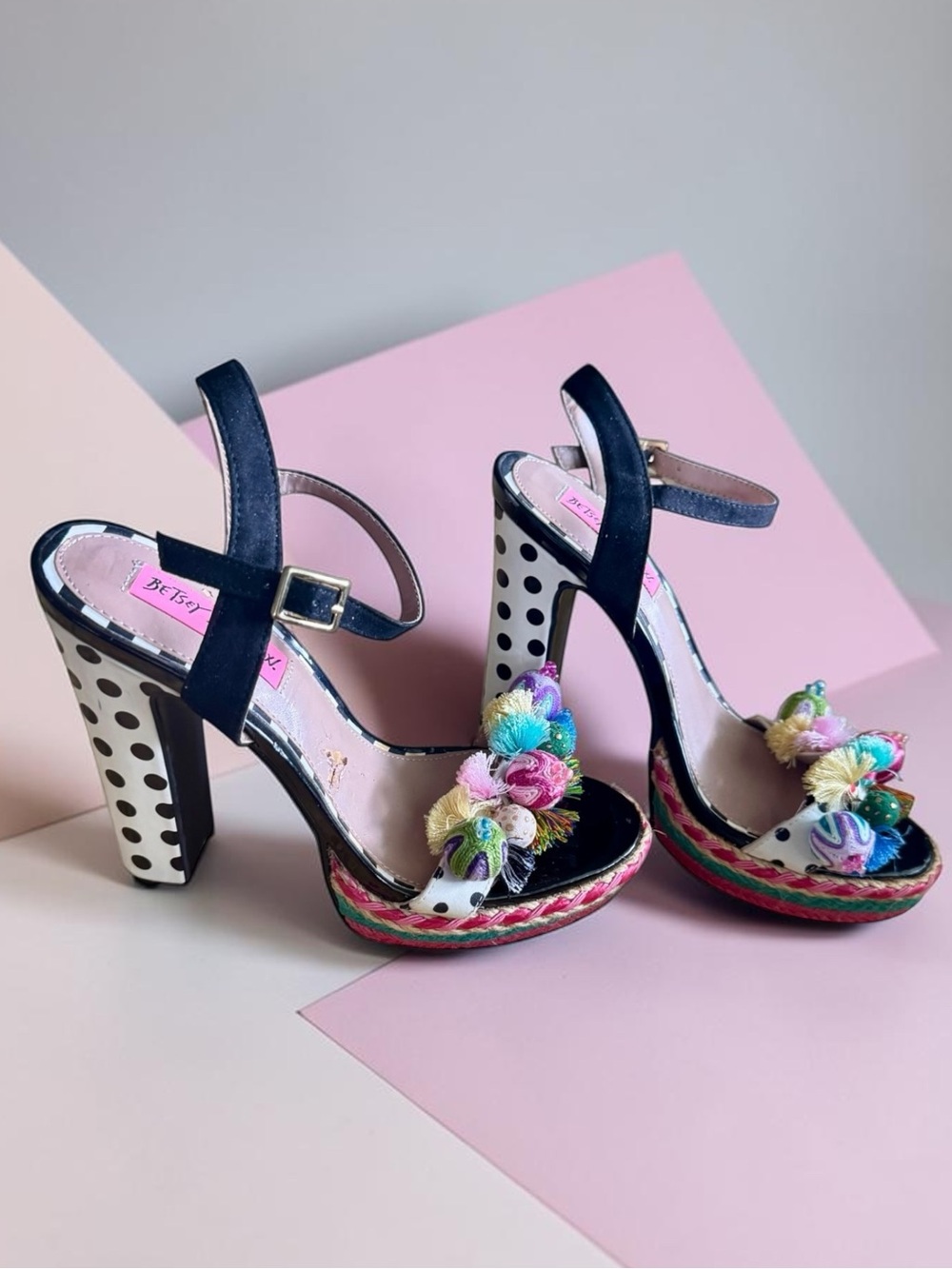 Betsey Johnson Polka Dot Pom Pom Platform Heels Espadrille Sandals Sz 7.5 M